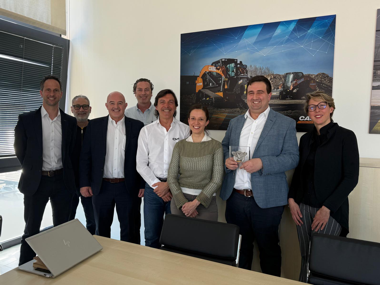 VINCI consortium wins final D11 motorway section