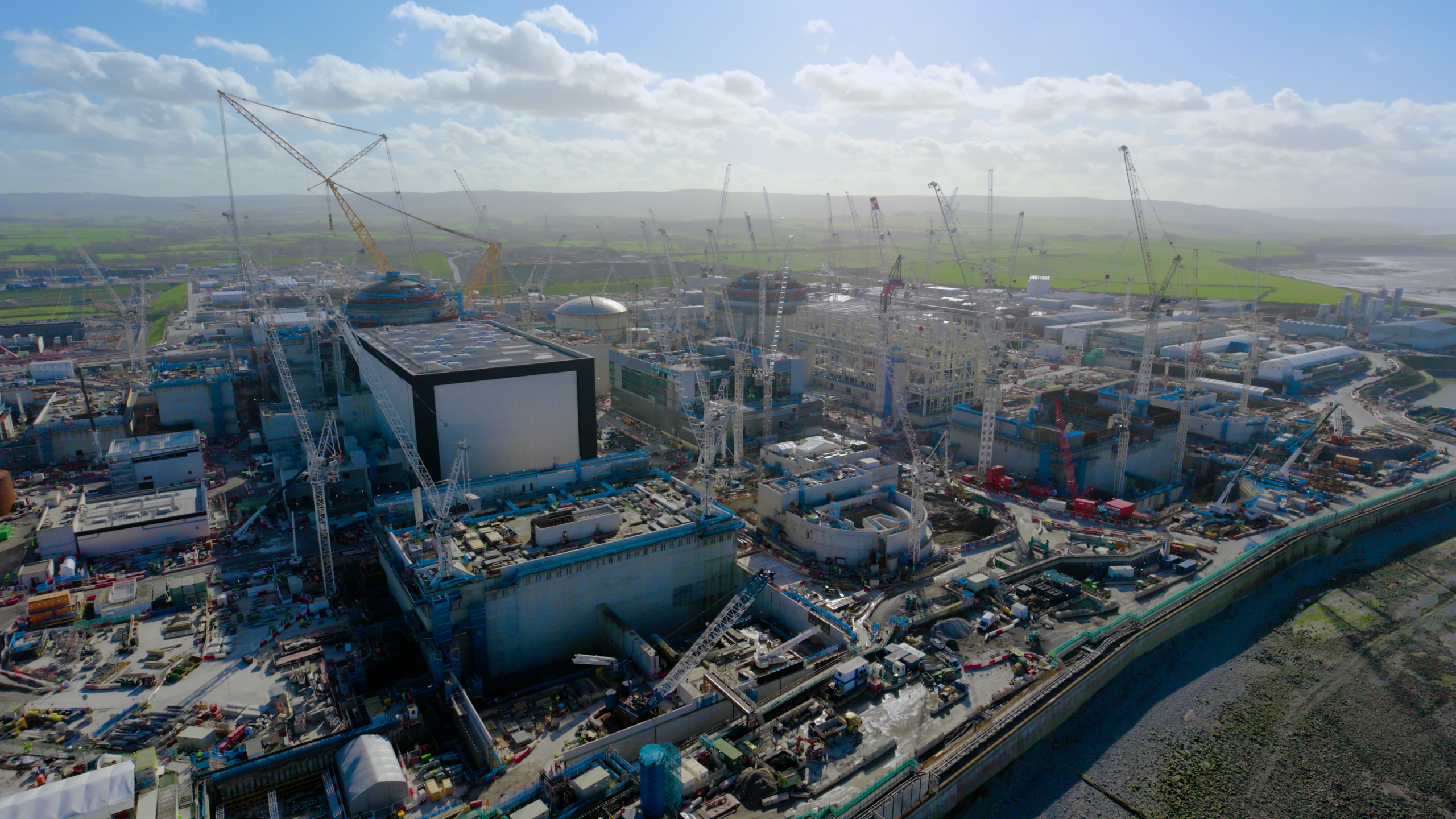 Hinkley moves into reactor fit-out phase