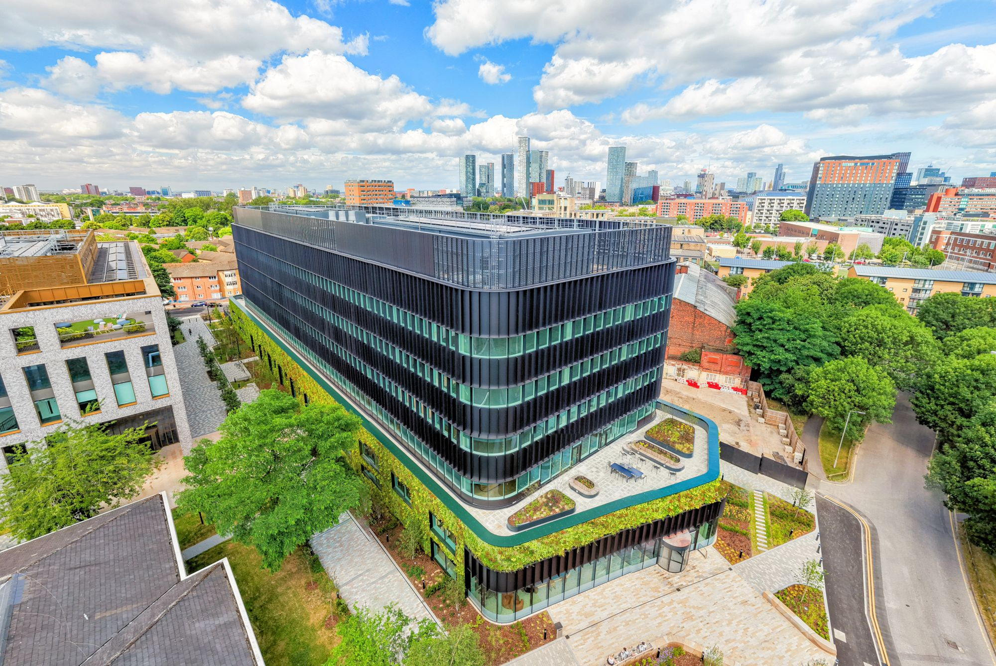 Willmott Dixon completes £60m Greenheys laboratories Willmott Dixon completes £60m Greenheys laboratories