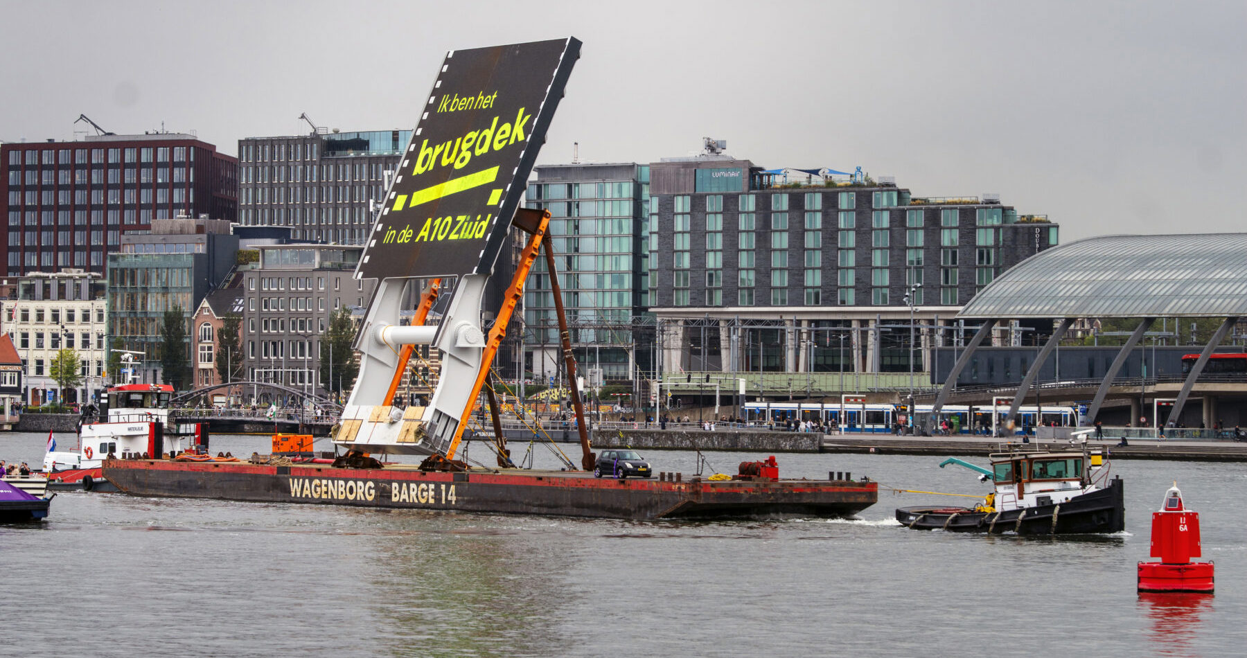 Wagenborg installs second Schinkel Bridge deck