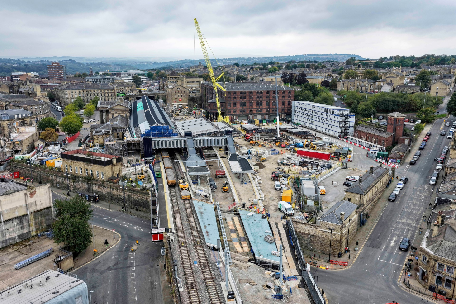 Huddersfield completes 16 days of Transpennine upgrades